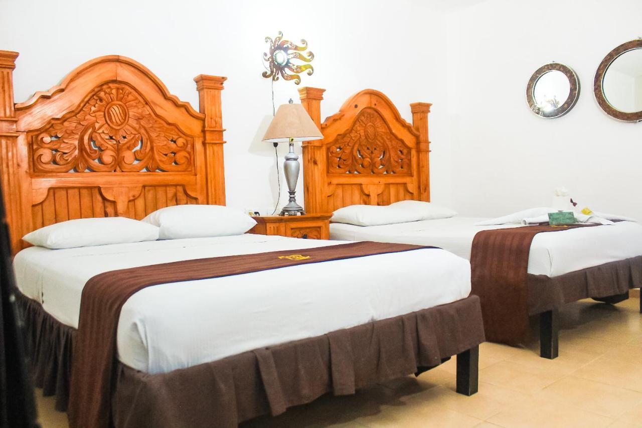 Palacio Canton Hotel - Valladolid Вальядолід Екстер'єр фото